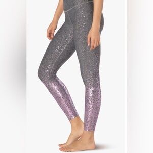 Beyond Yoga XS High Waist Alloy Ombre Legging Gray Spacedye Purple Metallic